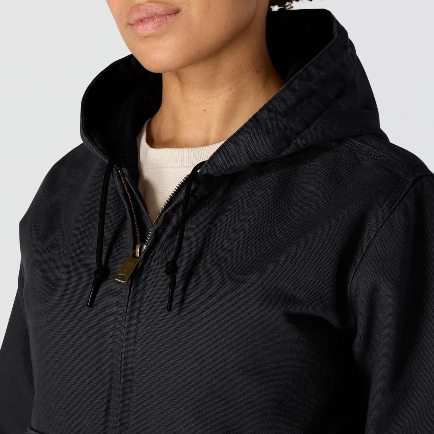 Женская куртка Carhartt Active Jac из вощёного полотна, цвет: Чёрный — фото 3