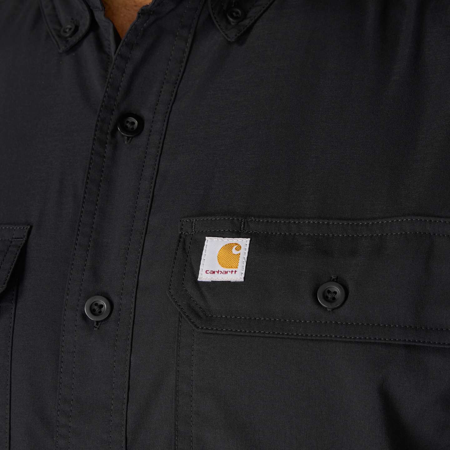 Мужская рубашка Carhartt Force Sun Defender™ Chambray Relaxed SS, цвет: Чёрный — фото 3