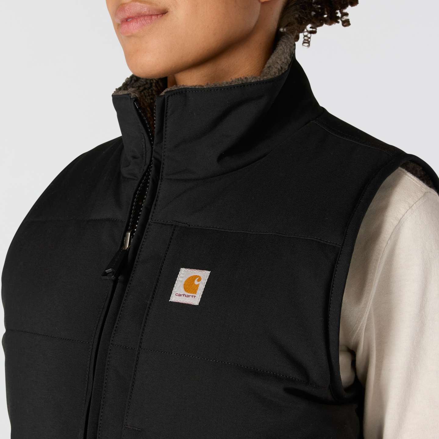 Женский жилет Carhartt Montana Puffer Vest - Insulated - Reversible, цвет: Чёрный — фото 3