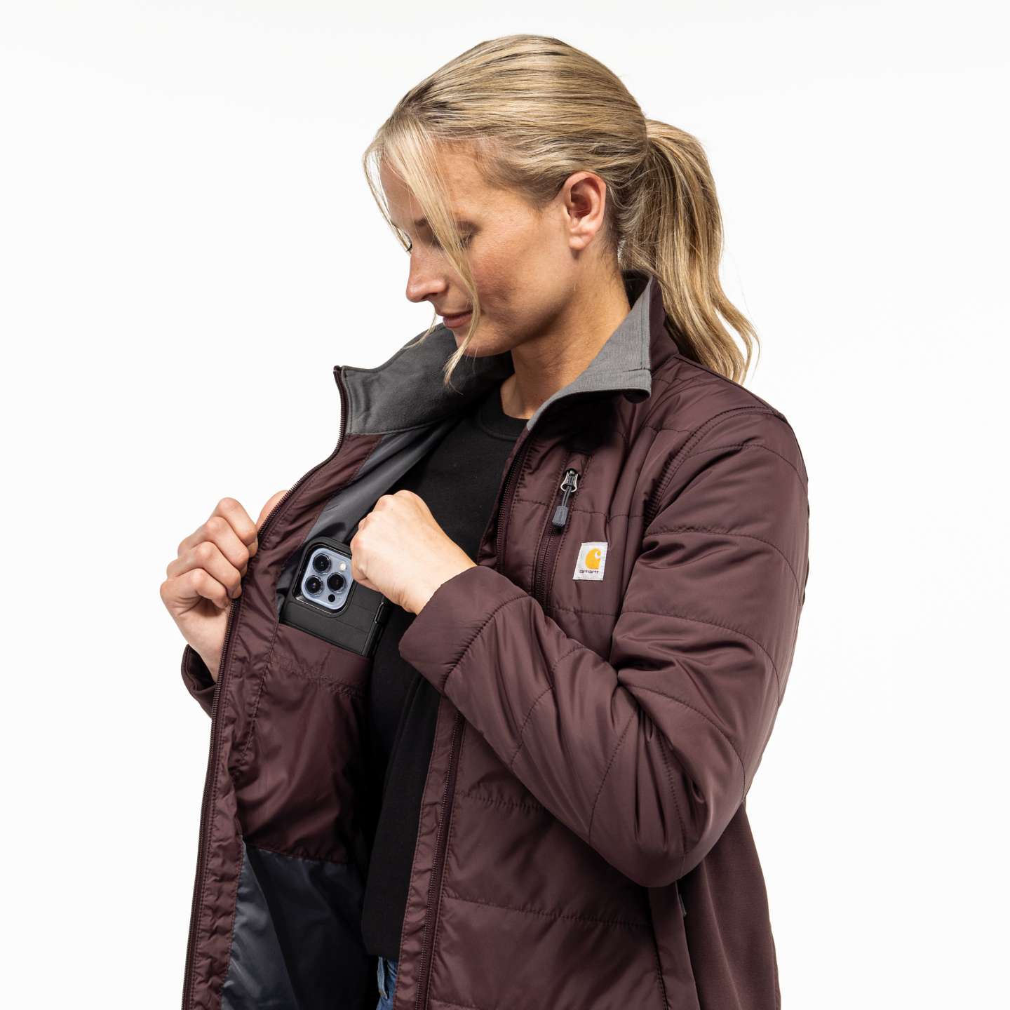Женская куртка Carhartt Lightweight Puffer Jacket - Relaxed Fit - Insulated - 2 Warmer Rating, цвет: Чёрный — фото 5
