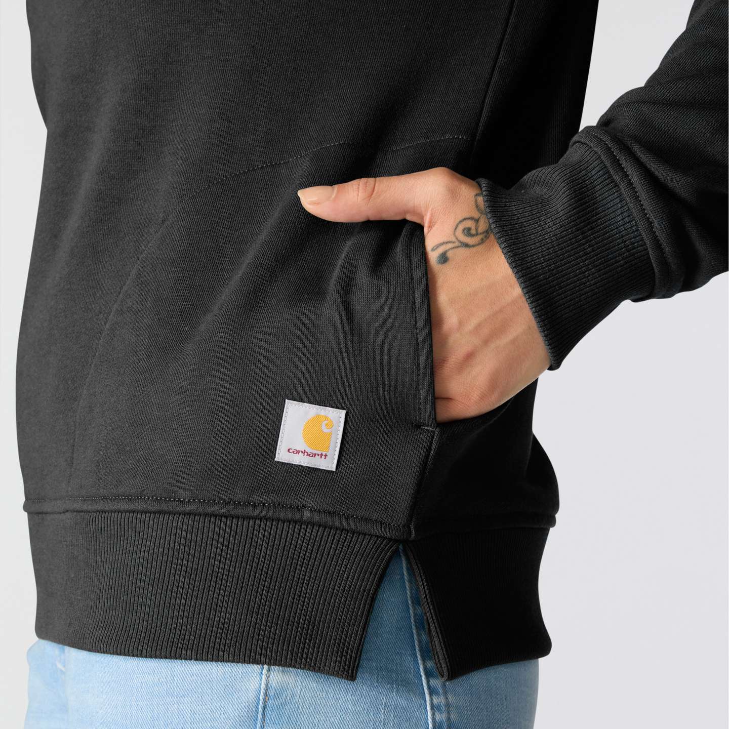Женский свитшот Carhartt Tencel™ Fiber Series Half-Zip, цвет: Чёрный — фото 4
