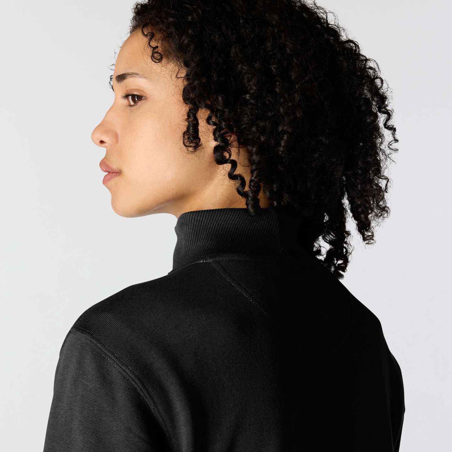 Женский свитшот Carhartt Tencel™ Fiber Series Half-Zip, цвет: Чёрный — фото 5