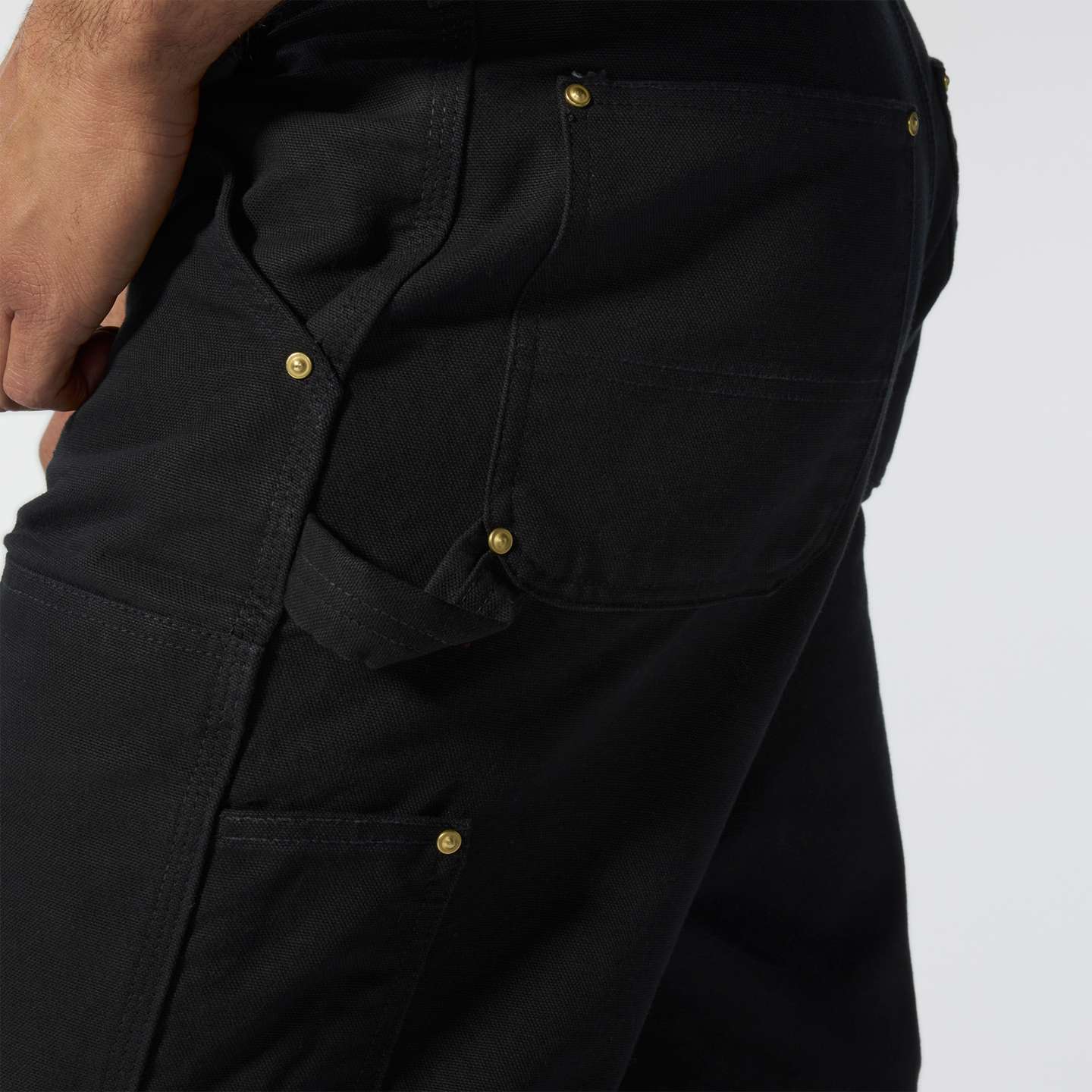 Мужские брюки Carhartt Iconic B01 Firm Duck Double-Front Dungaree, цвет: Чёрный — фото 7
