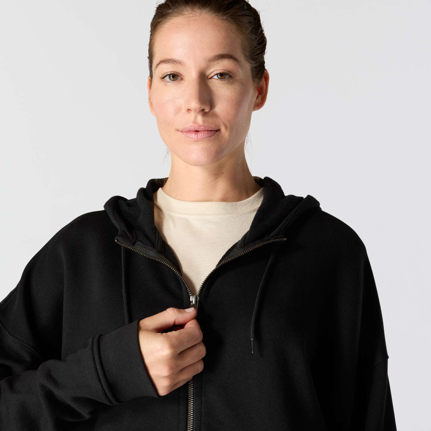 Женские толстовки Carhartt Tencel™ Fiber Series Full-Zip, цвет: Чёрный — фото 3