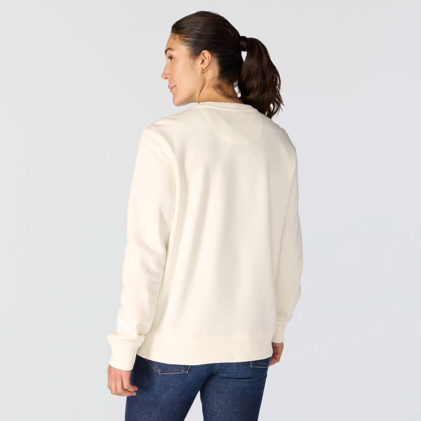Женская толстовка Carhartt Sawyer Mothers Day Crewneck, цвет: Яичная скорлупа — фото 5