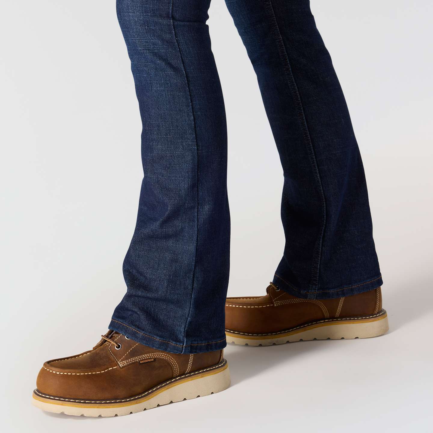 Женские джинсы Carhartt The Tiller Jean, цвет: Downpour — фото 6