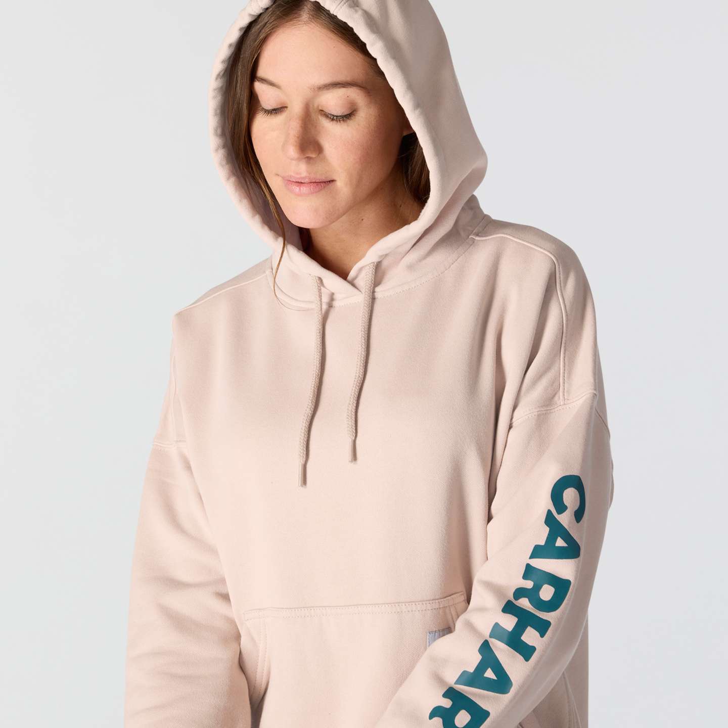 Женский свитшот Carhartt Oversized-Fit Midweight Hooded Mountain Graphic, цвет: Серо-коричневый меланжевый — фото 3