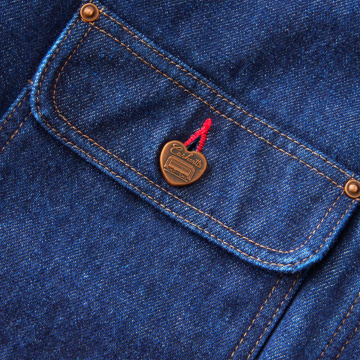 Мужская куртка Carhartt Crafted Series Denim Sherpa Lined Chore, цвет: Тёмный индиго — фото 8