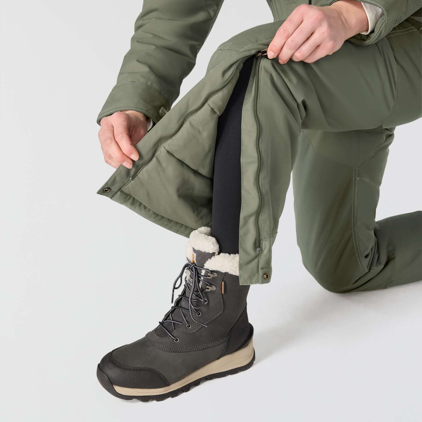 Женский комбинезон Carhartt Great Lands, цвет: Пыльный оливковый — фото 7