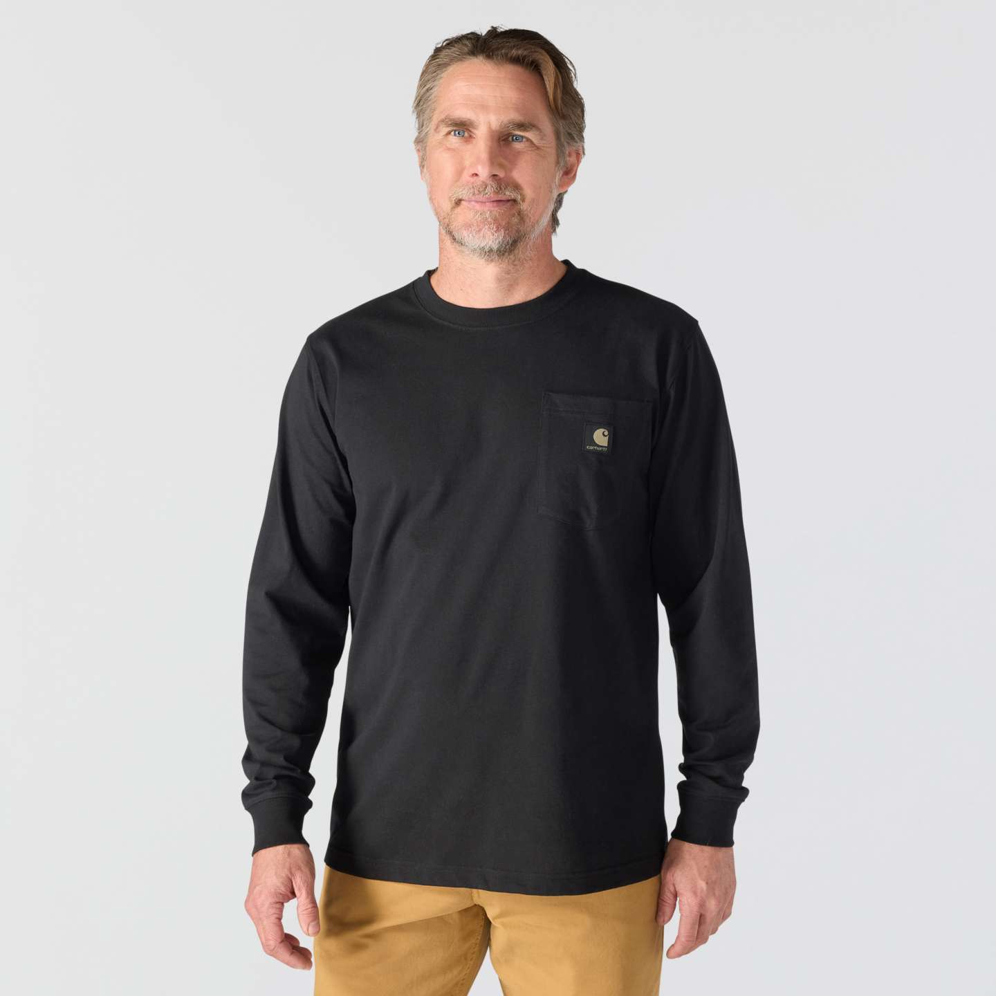 Мужская футболка Carhartt Irvine Relaxed Camo Badge, цвет: Чёрный — фото 2