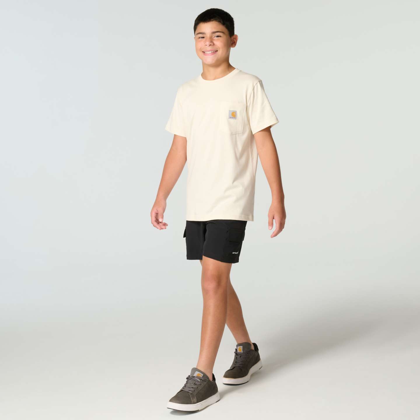Футболка Carhartt Short Sleeve Dog Tee (Child/Youth) для мальчиков, цвет: Меловой — фото 4