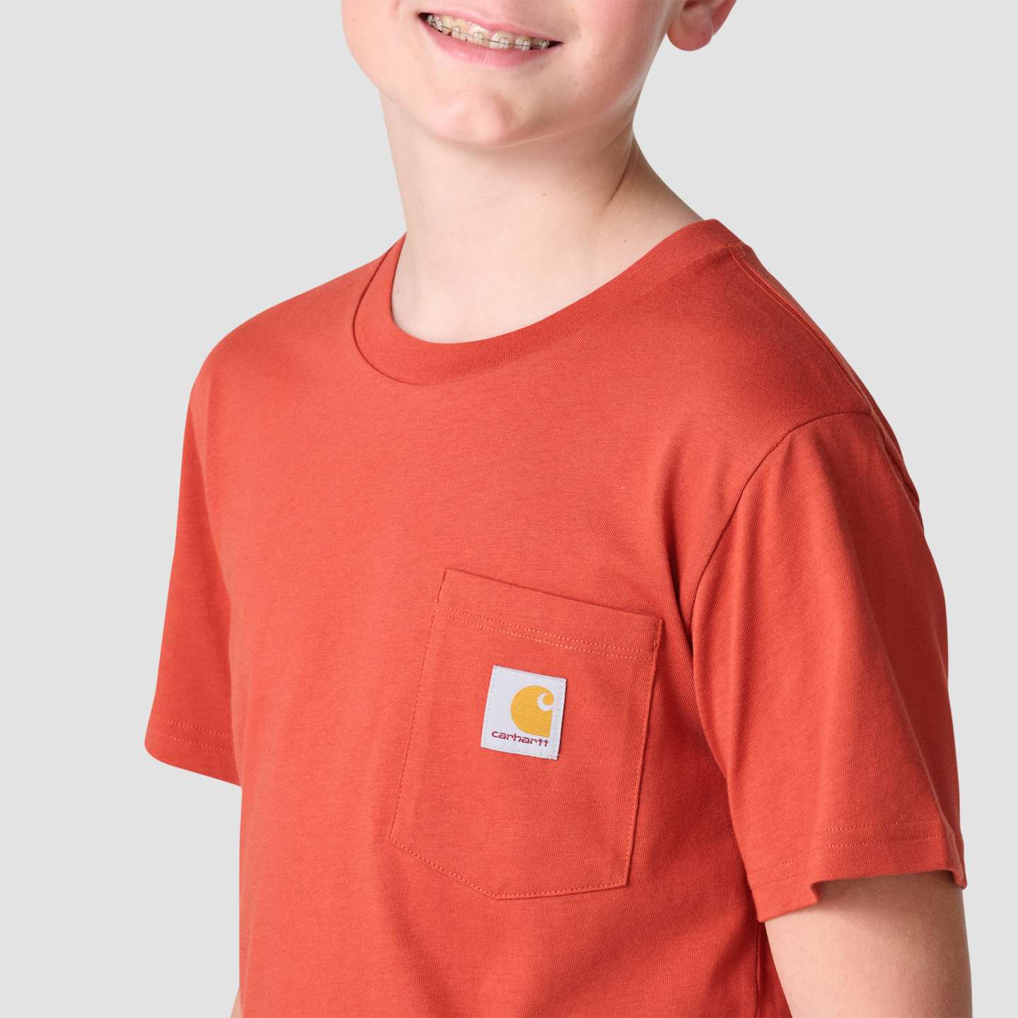 Футболка Carhartt Short Sleeve Pocket T-Shirt (Toddler/Child/Youth) для мальчиков, цвет: Красный — фото 5