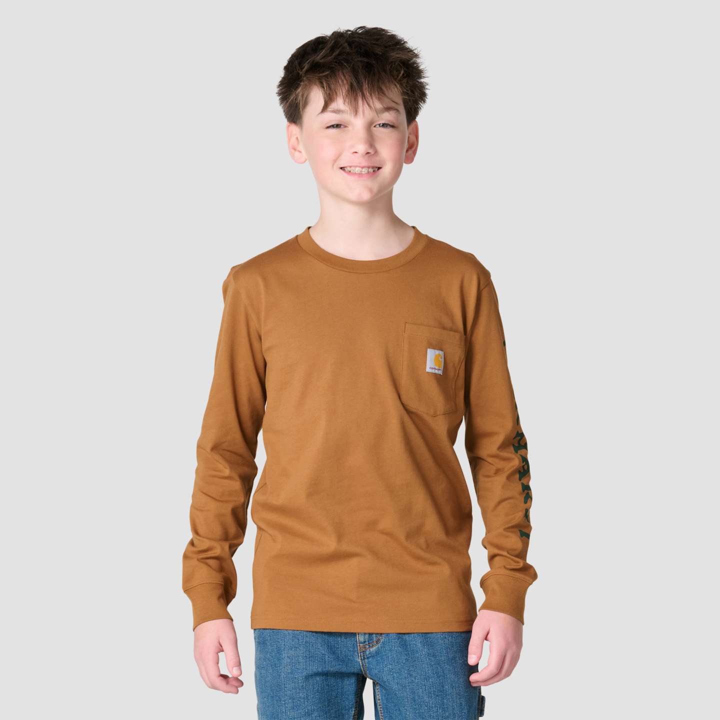 Футболка Carhartt Long Sleeve Duck Pocket для мальчиков, цвет: Коричневый — фото 2