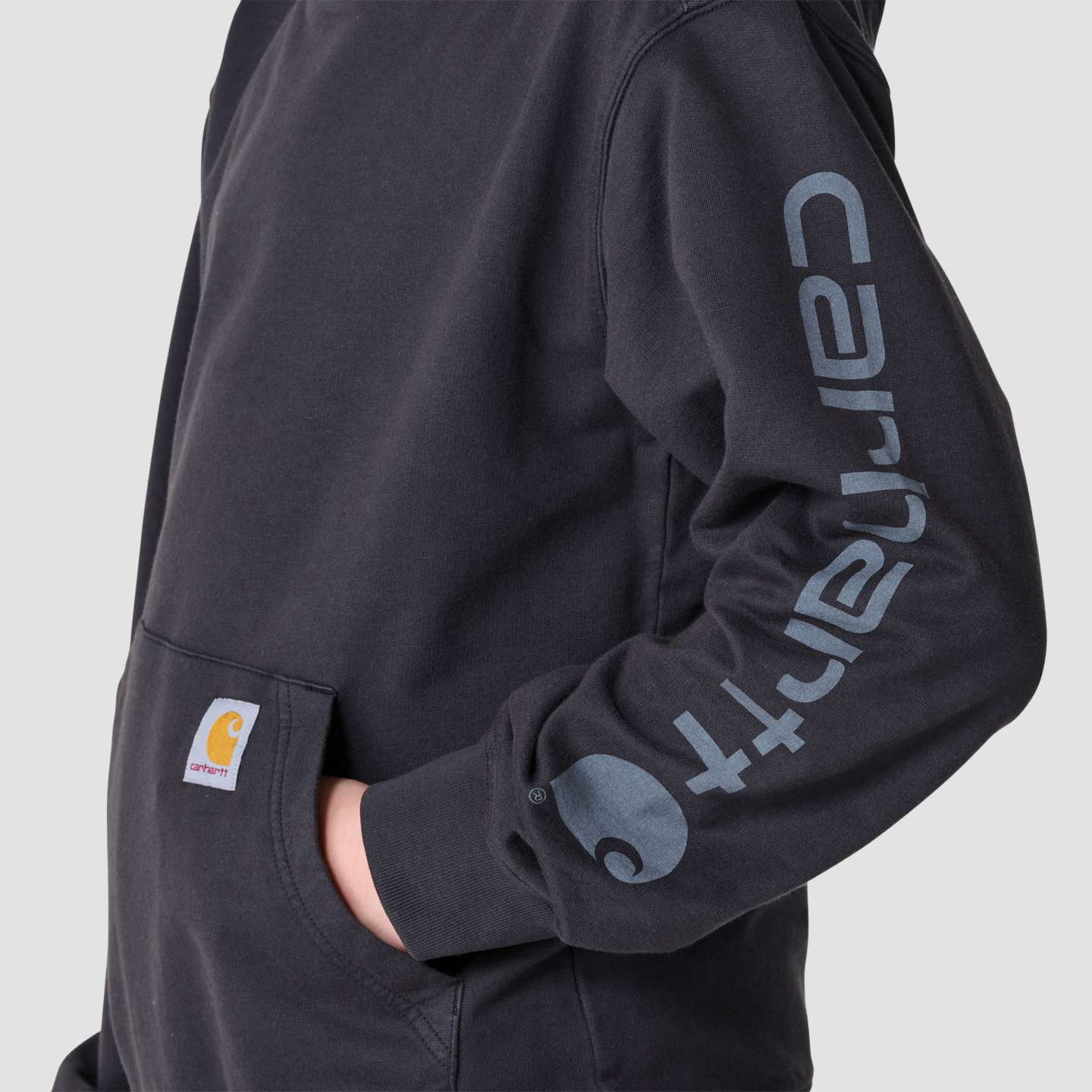 Худи Carhartt Long Sleeve Garment Dyed Hooded Sweatshirt (Child/Youth) для мальчиков, цвет: Потёртый чёрный — фото 5
