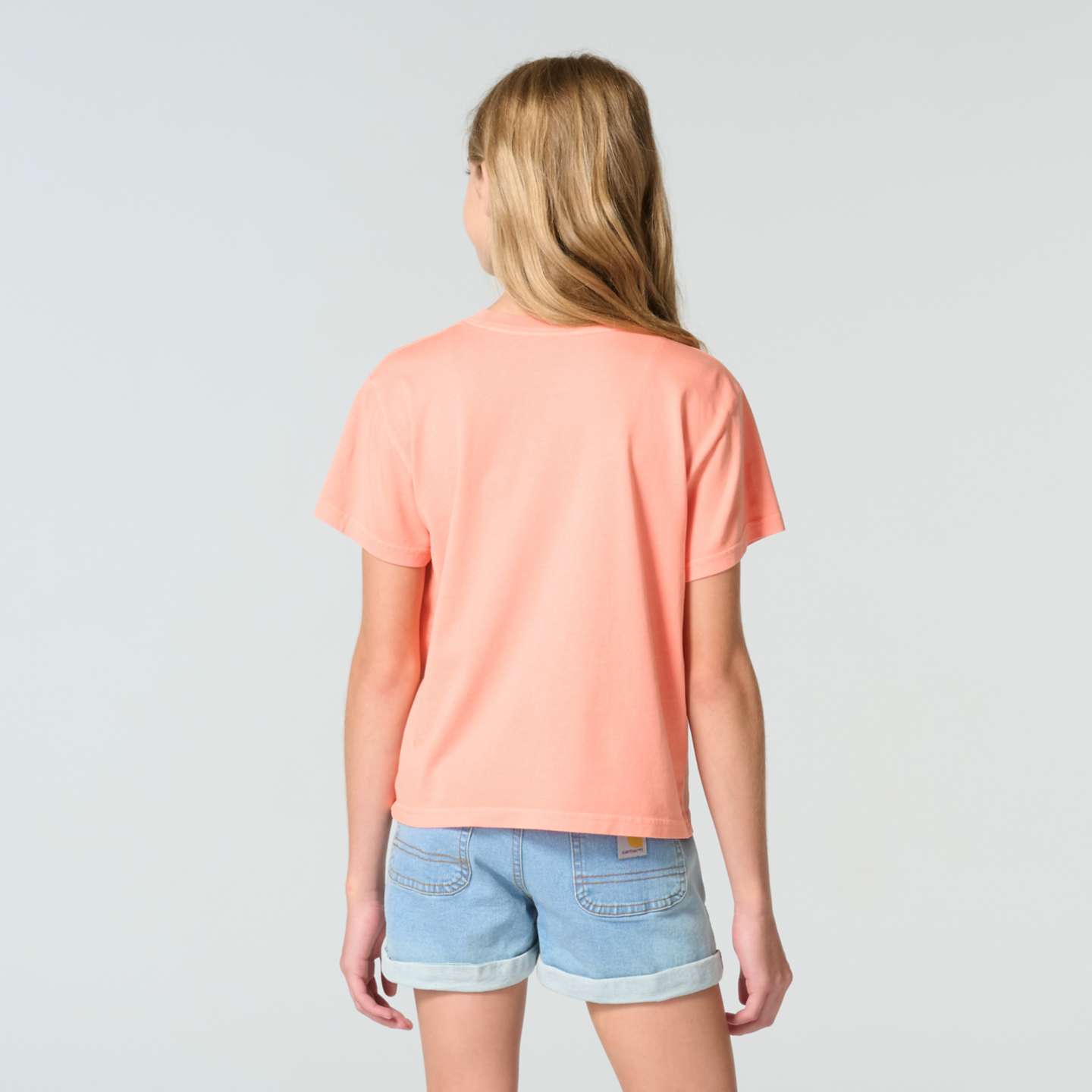 Футболка Carhartt Short Sleeve Re-Engineered Garment Dye Pocket T-Shirt (Child/Toddler/Youth) для девочек, цвет: Лососевый — фото 4