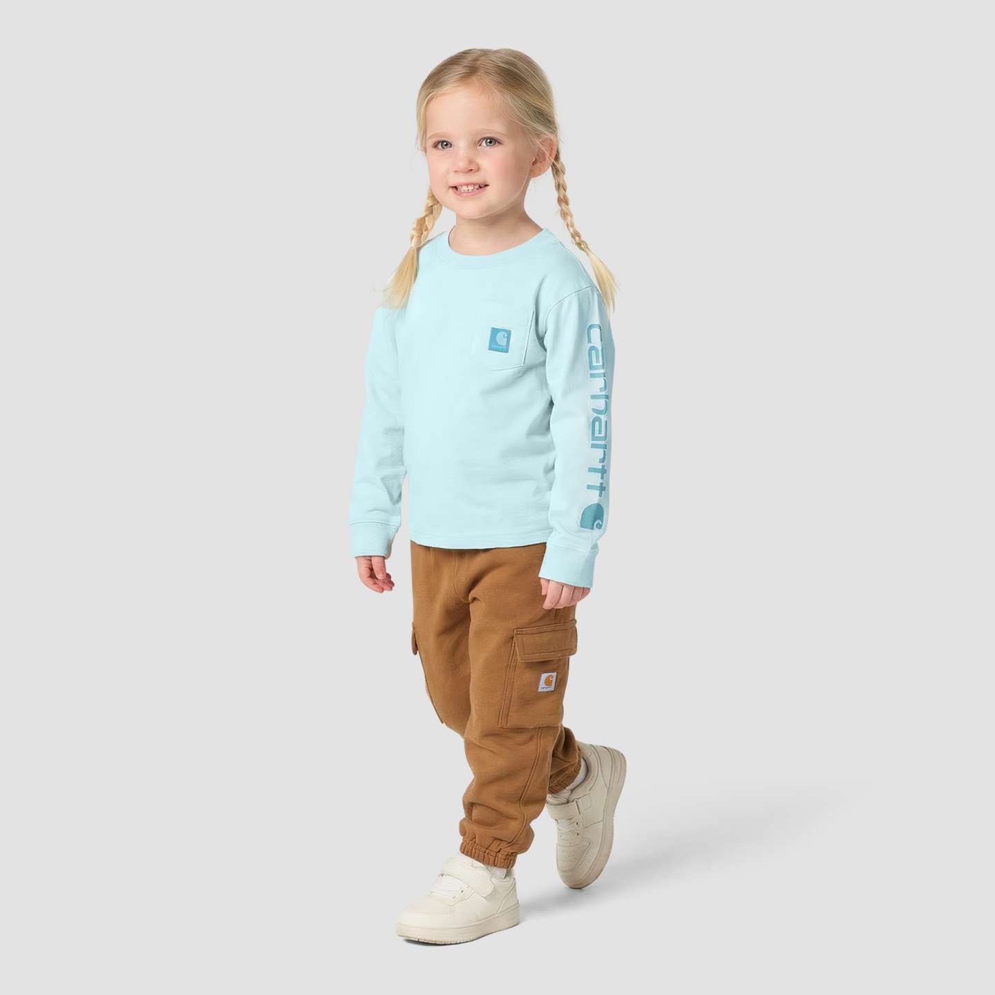 Футболка Carhartt Long Sleeve Tonal Patch Pocket для девочек, цвет: Синий мглистый — фото 6
