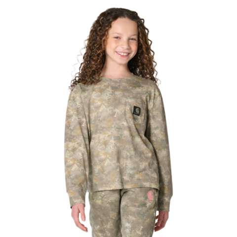 Детские футболки Carhartt Girls' Long Sleeve Camo Logo T-Shirt (Toddler/Child/Youth)