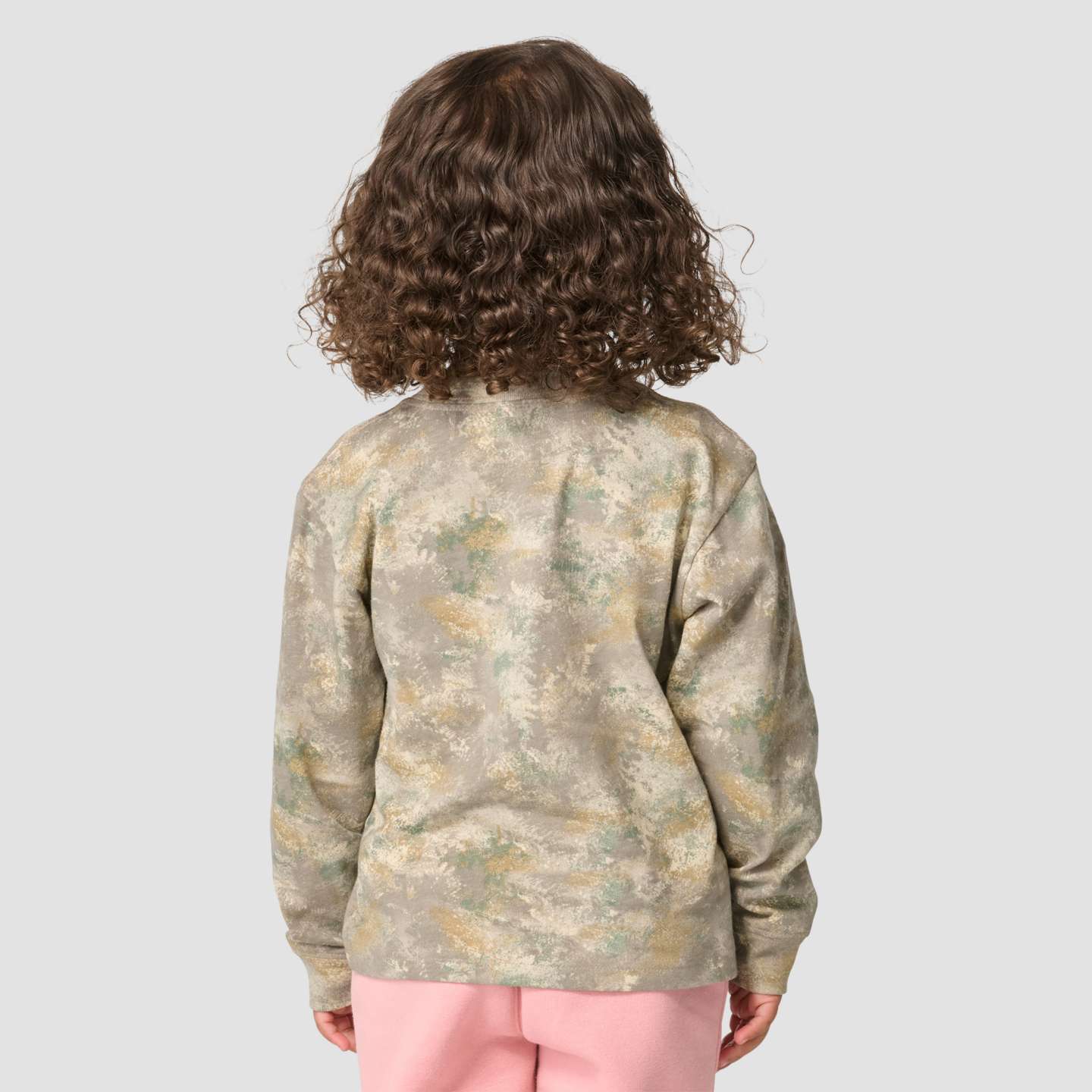 Футболка Carhartt Long Sleeve Camo Logo T-Shirt (Toddler/Child/Youth) для девочек, цвет: Камуфляжный — фото 4