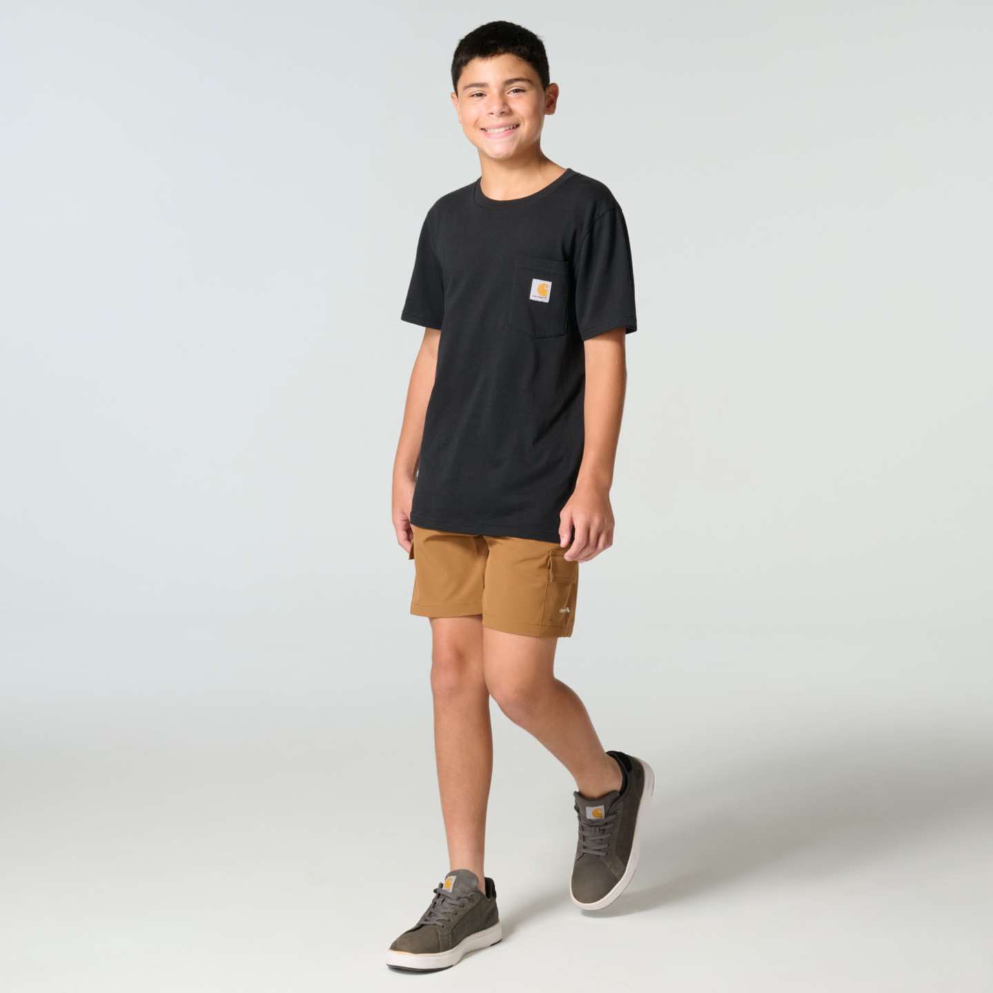 Шорты Carhartt Elastic Waistband Rugged Flex™ Ripstop Cargo Work Short (Child) для мальчиков, цвет: Коричневый — фото 4