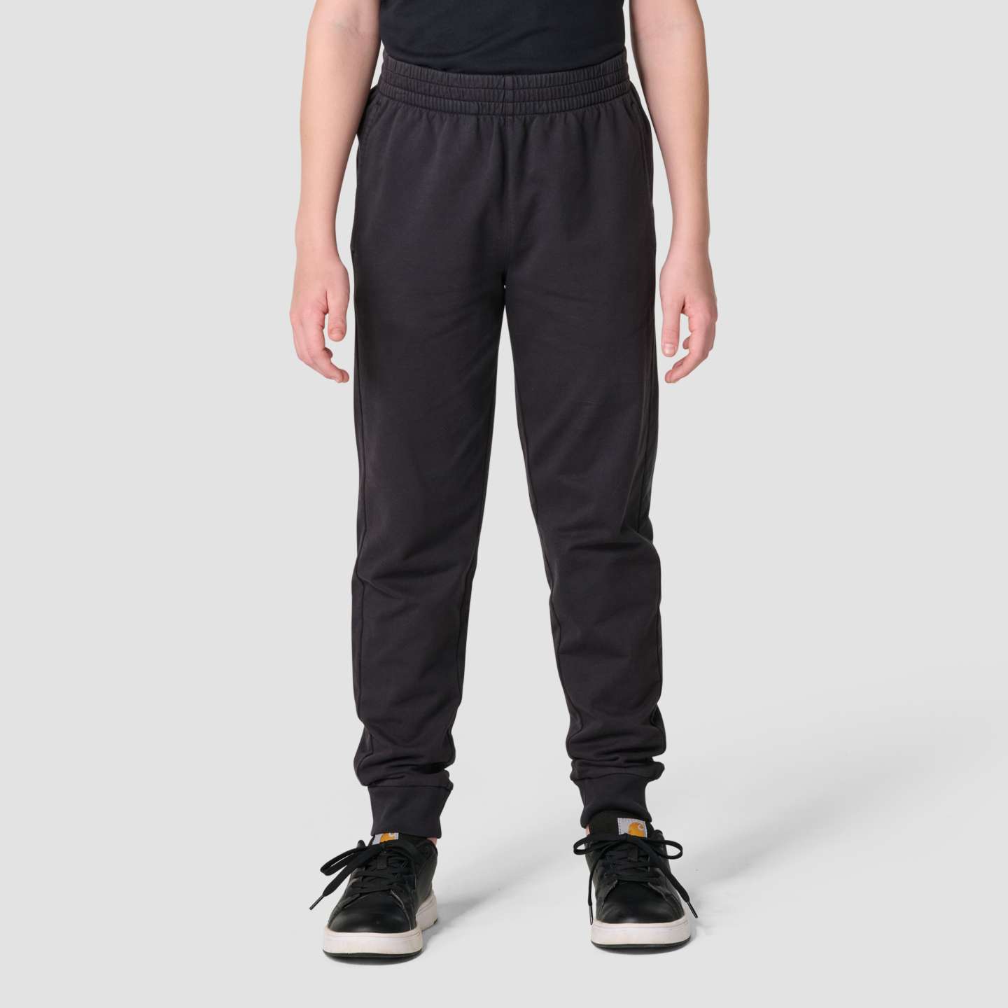Брюки Carhartt Elastic Waistband French Terry Garment Dyed Sweatpant для мальчиков, цвет: Потёртый чёрный — фото 2